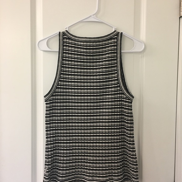 Tank top - Picture 2 of 4